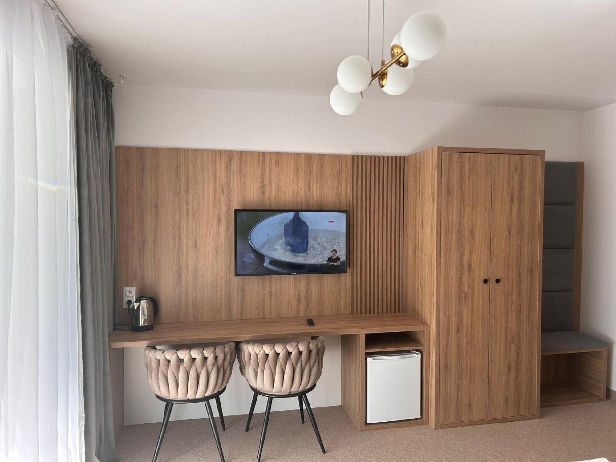 Resort Eden - Domki, Pokoje, Apartamenty Jastrzebia Gora Bagian luar foto